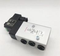 2623077